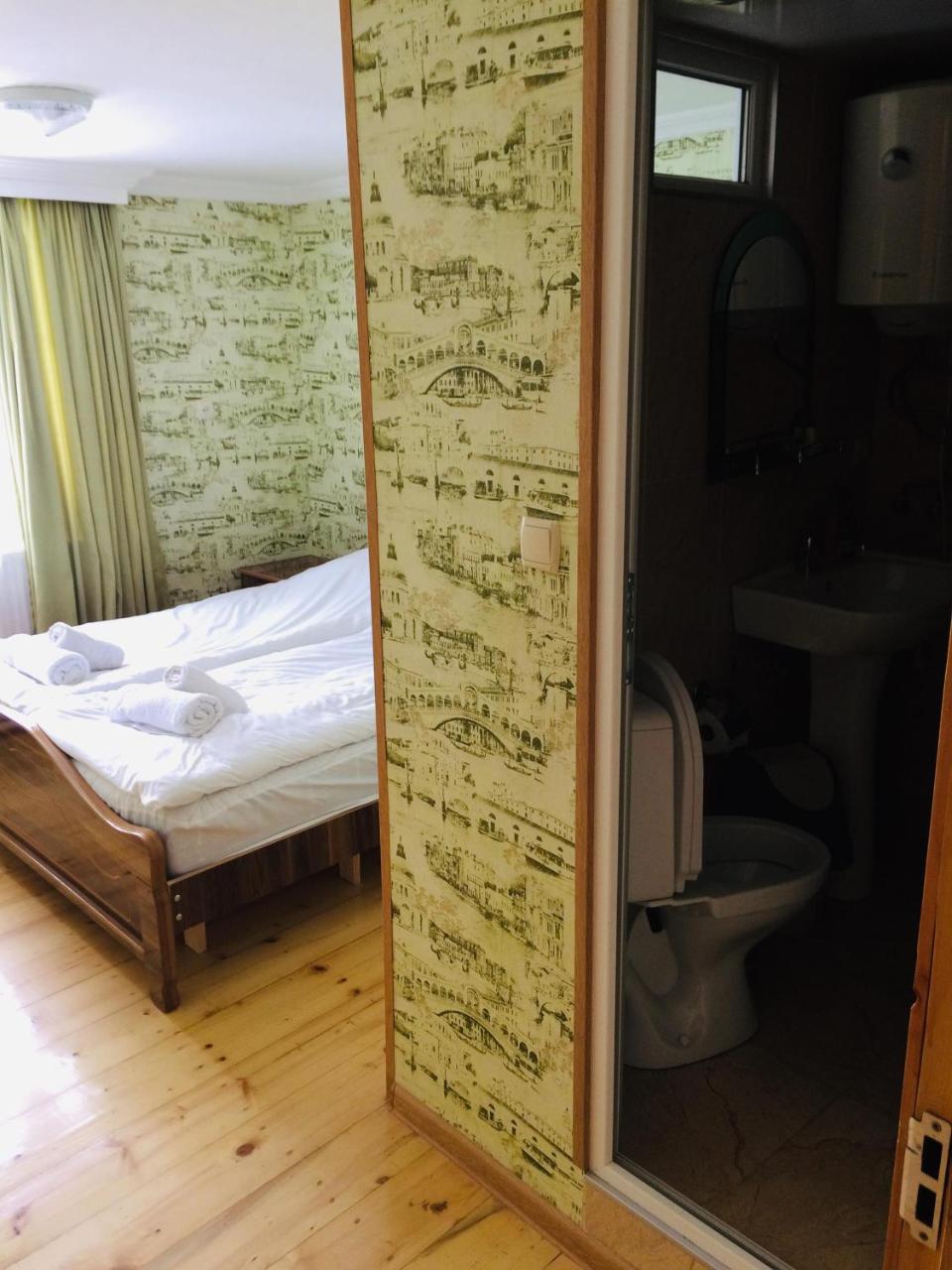 מסטיה Guesthouse Qarim מראה חיצוני תמונה