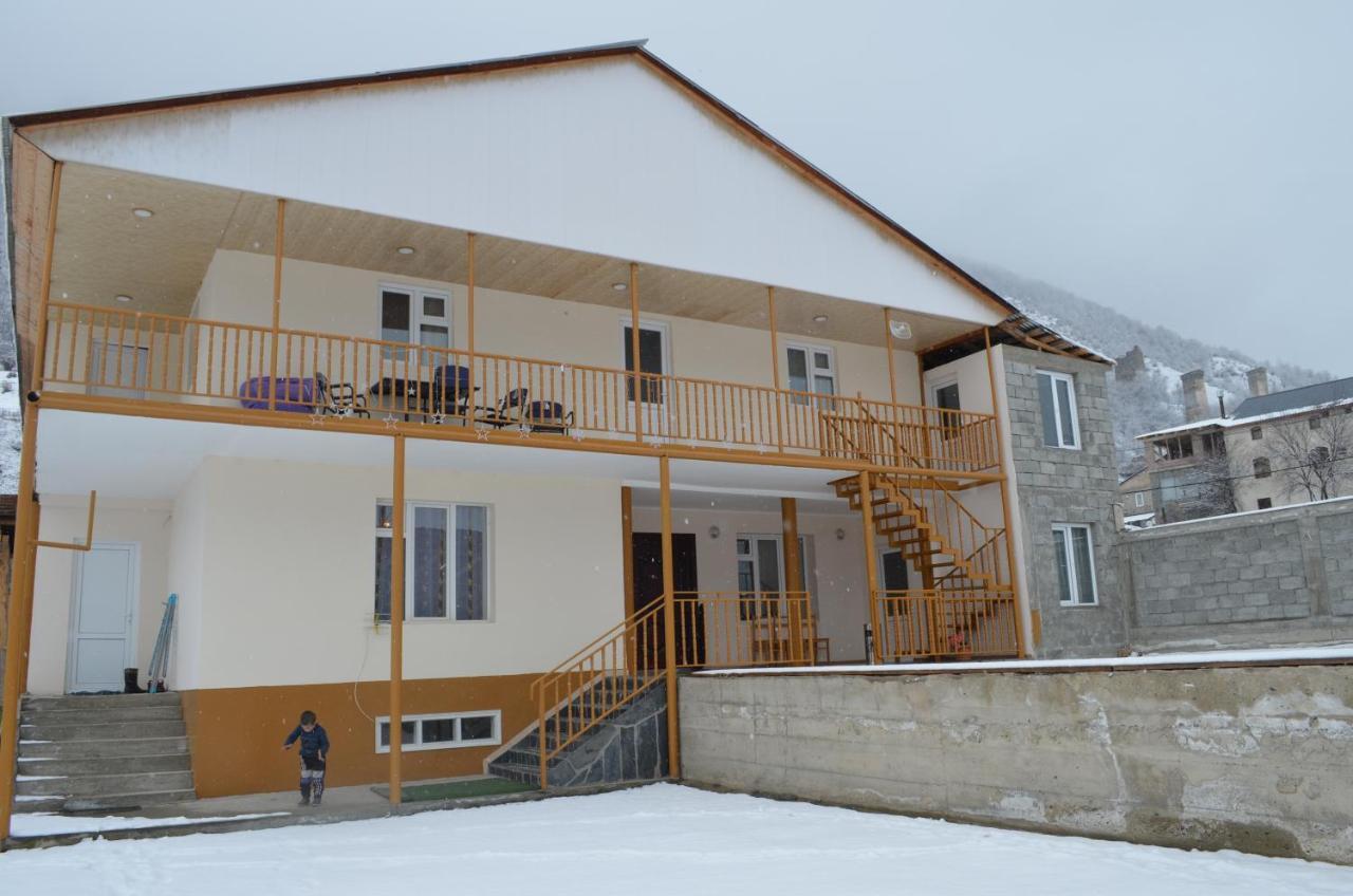 מסטיה Guesthouse Qarim מראה חיצוני תמונה